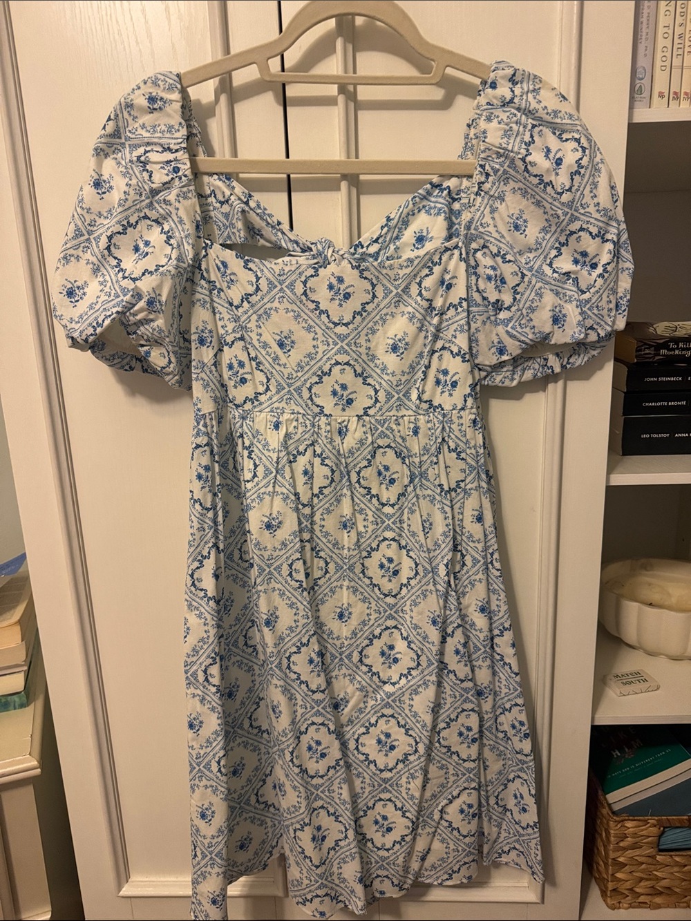 ANTONIO MELANI White and Blue Floral Puff-Sleeve Midi Dress